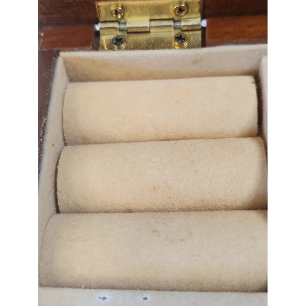 Vtg 1980s Emson Wooden Jewelry Box Classic Car Brass Emblem Valet Organizer Read